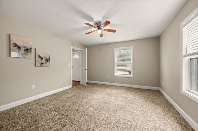 609 W Inwood Drive, Arlington, TX 76010