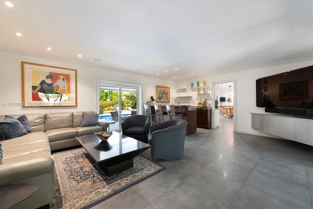 7751 Palmetto Ct, Pinecrest, FL 33156