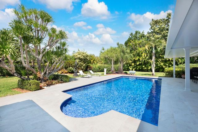 7751 Palmetto Ct, Pinecrest, FL 33156