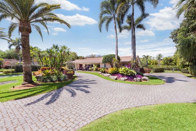 7751 Palmetto Ct, Pinecrest, FL 33156