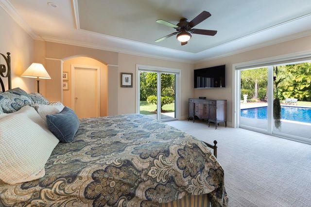 7751 Palmetto Ct, Pinecrest, FL 33156