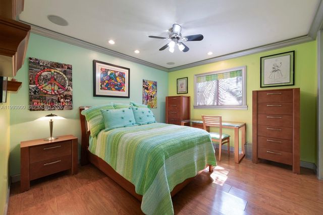 7751 Palmetto Ct, Pinecrest, FL 33156