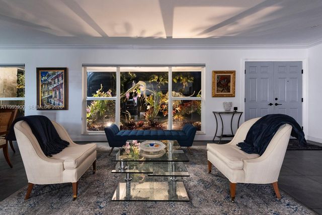 7751 Palmetto Ct, Pinecrest, FL 33156