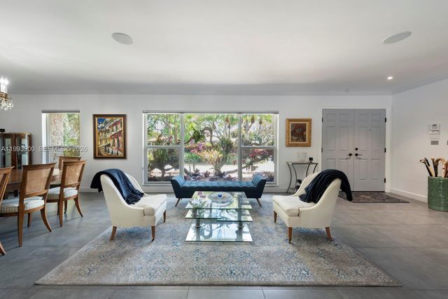 7751 Palmetto Ct, Pinecrest, FL 33156