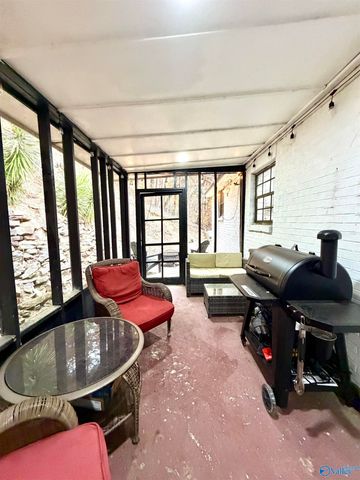 902 Highland Way, Gadsden, AL 35901