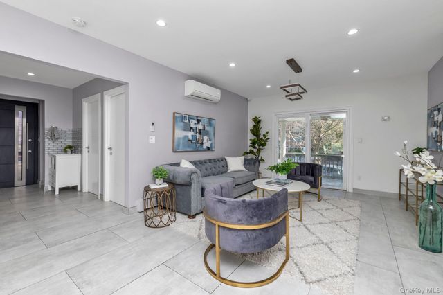 83-34 116th Street, Kew Gardens, NY 11418