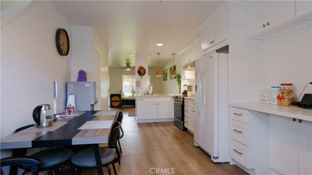 521 S Lyon 11, Santa Ana, CA 92701