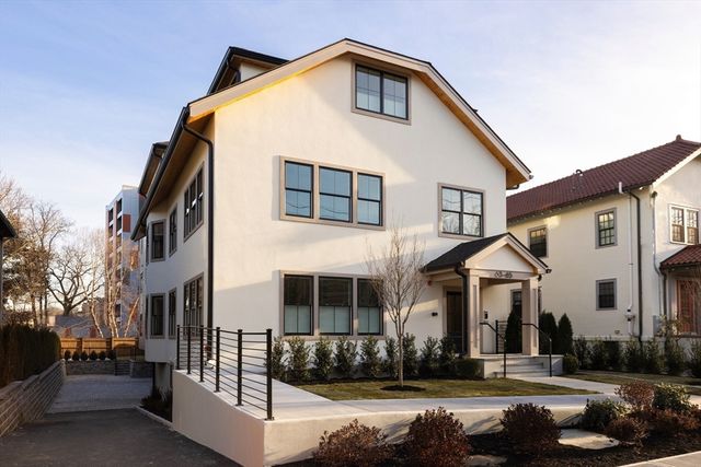 63-65 Green Street 1, Brookline, MA 02446