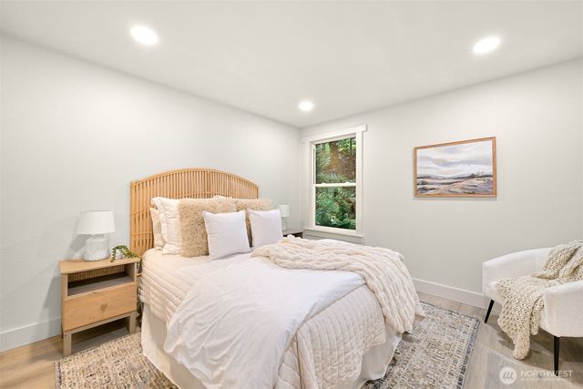 4 Overlake Court, Bellingham, WA 98229