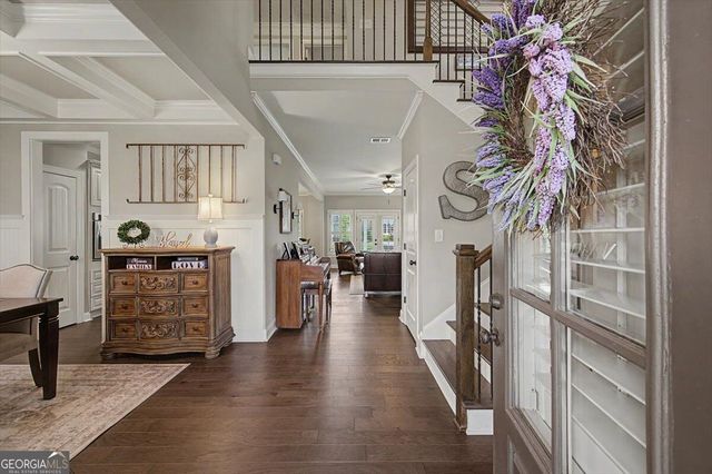 38 Grove Park Circle, Cartersville, GA 30120