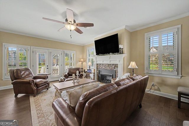 38 Grove Park Circle, Cartersville, GA 30120
