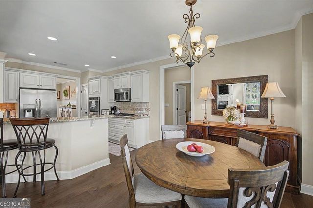 38 Grove Park Circle, Cartersville, GA 30120