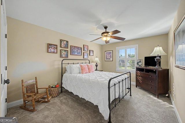 38 Grove Park Circle, Cartersville, GA 30120