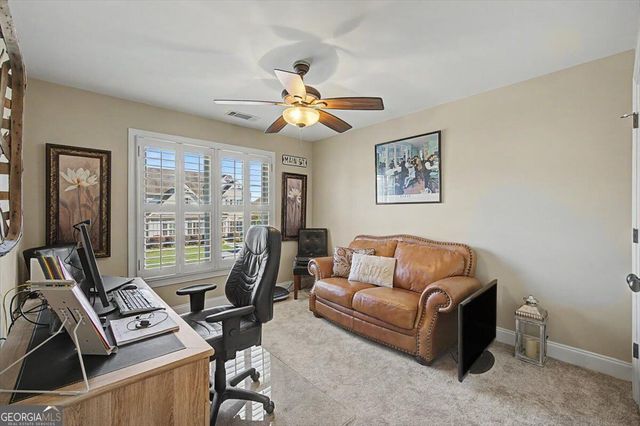38 Grove Park Circle, Cartersville, GA 30120