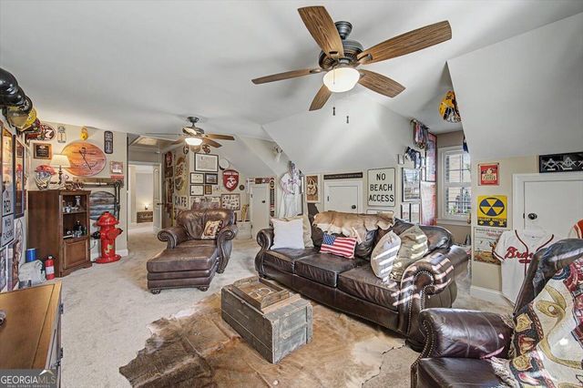 38 Grove Park Circle, Cartersville, GA 30120