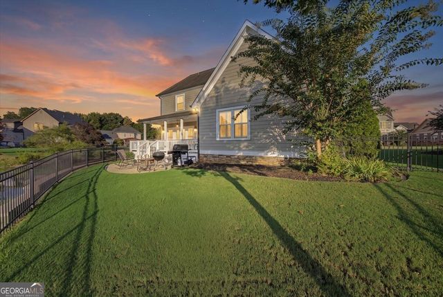 38 Grove Park Circle, Cartersville, GA 30120