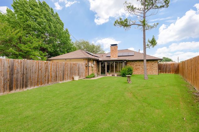 3207 Tina Street, Sachse, TX 75048