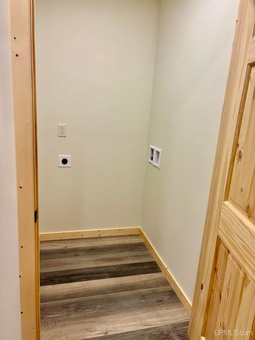 1007 Colby Hill Road, Bessemer, MI 49911