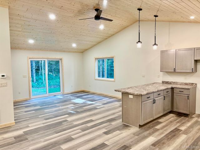 1007 Colby Hill Road, Bessemer, MI 49911