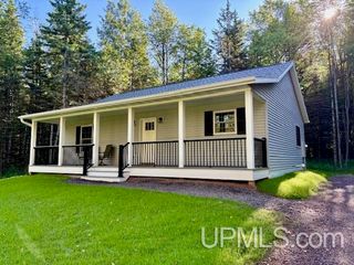 1007 Colby Hill Road, Bessemer, MI 49911