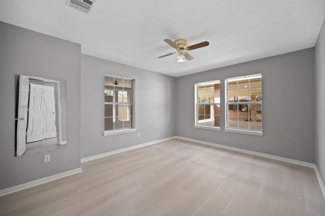 23243 Laura Lane, New Caney, TX 77357