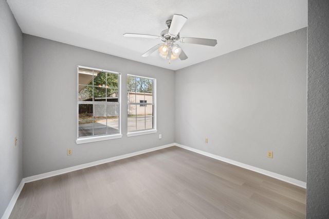 23243 Laura Lane, New Caney, TX 77357