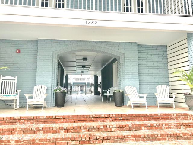 1282 Beach Boulevard, 216, Biloxi, MS 39530