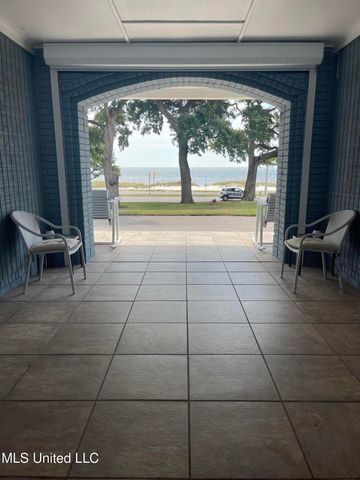 1282 Beach Boulevard, 216, Biloxi, MS 39530
