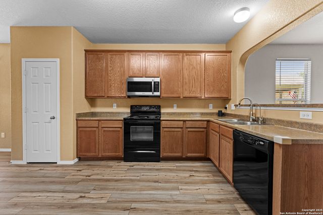 418 Palma Noce, San Antonio, TX 78253