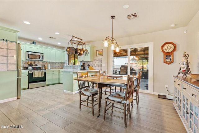 8543 E JACKRABBIT Road, Scottsdale, AZ 85250