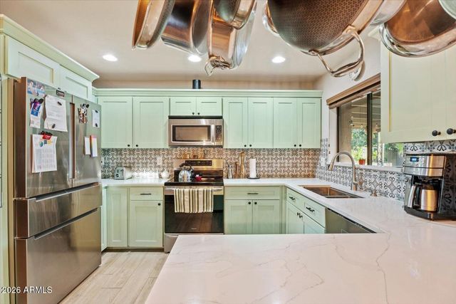 8543 E JACKRABBIT Road, Scottsdale, AZ 85250