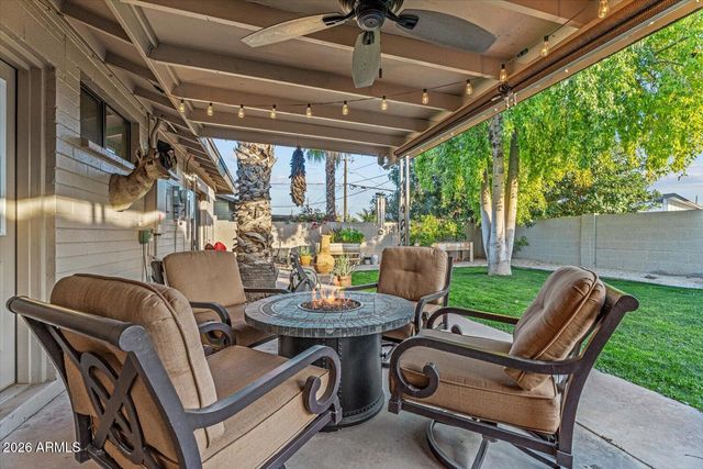 8543 E JACKRABBIT Road, Scottsdale, AZ 85250