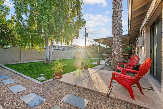 8543 E JACKRABBIT Road, Scottsdale, AZ 85250