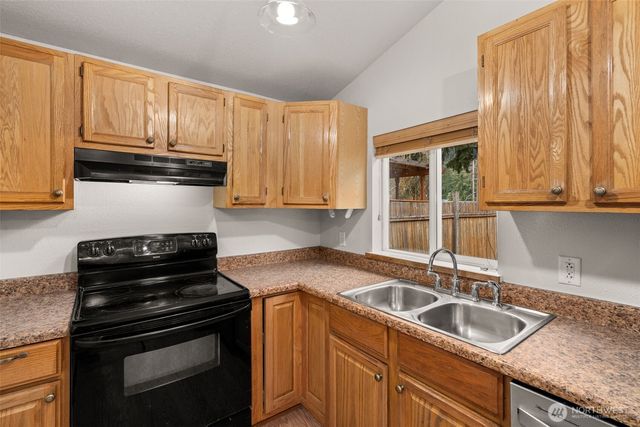 600 S Diamond Street, Centralia, WA 98531