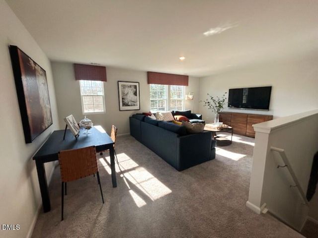 8 Lotus Bend Way, Youngsville, NC 27596