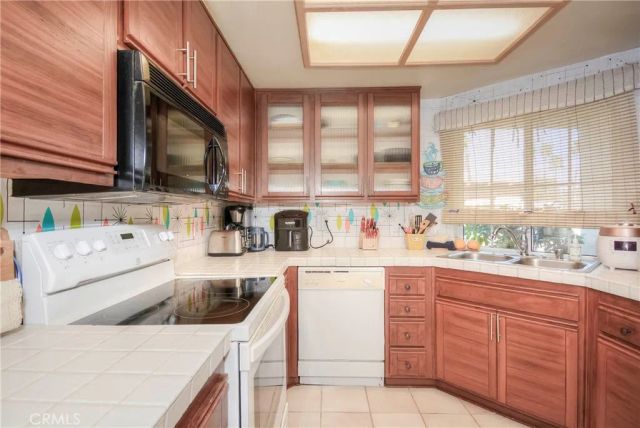 43756 Avenida Alicante, Palm Desert, CA 92211