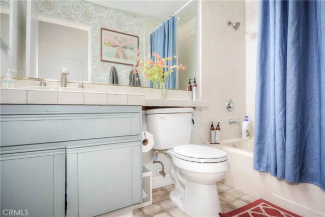 43756 Avenida Alicante, Palm Desert, CA 92211