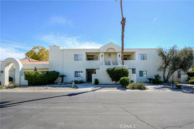 43756 Avenida Alicante, Palm Desert, CA 92211