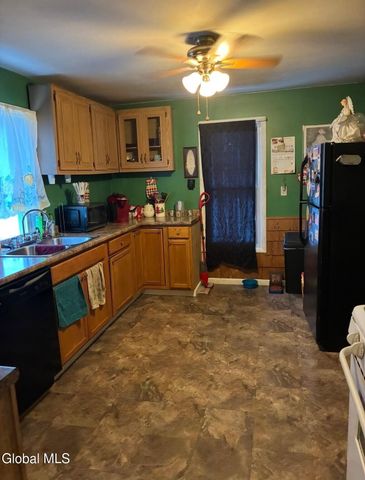 15 Water Street, Johnstown, NY 12095