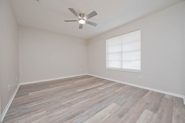 1726 Mermaid Dr, Corpus Christi, TX 78412