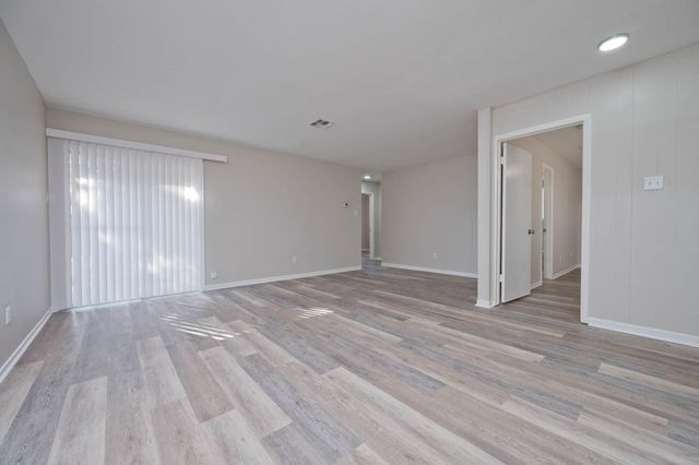 1726 Mermaid Dr, Corpus Christi, TX 78412