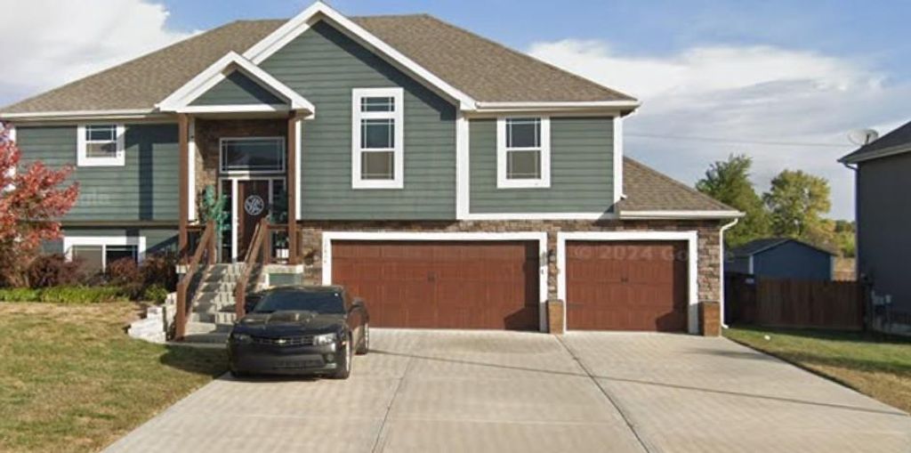 12814 Lathrop Avenue, Kansas City, KS 66109