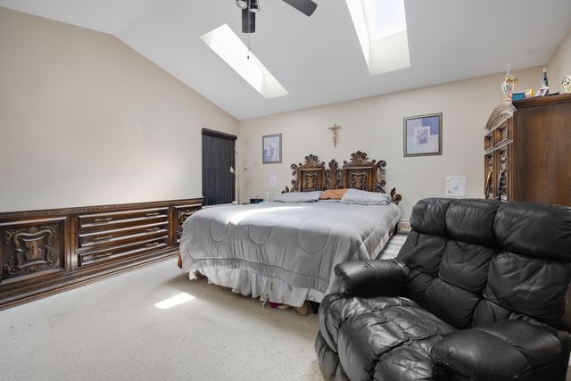 8566 Cedar Street, Fox Lake, IL 60020