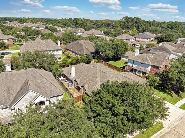 2911 Amber Hill Trail, Pearland, TX 77581