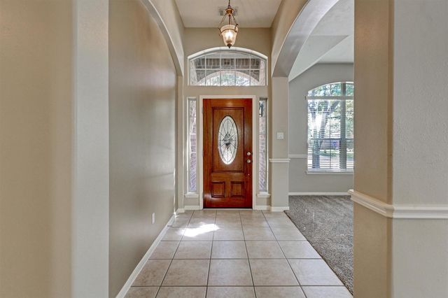 2911 Amber Hill Trail, Pearland, TX 77581