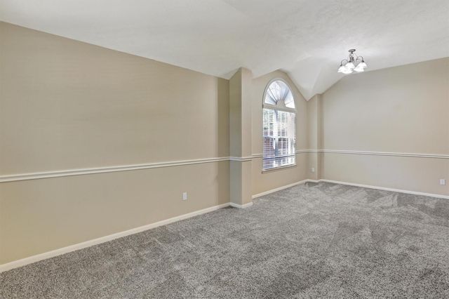 2911 Amber Hill Trail, Pearland, TX 77581