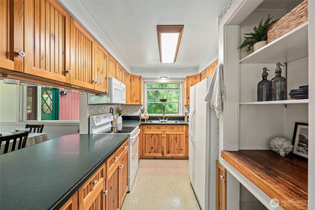 24825 SE 248th Street, Maple Valley, WA 98038