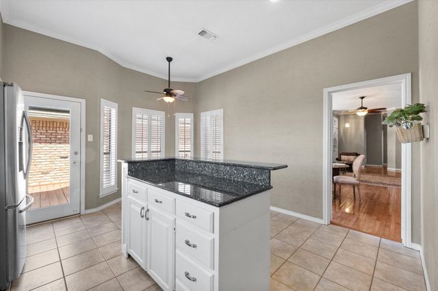 2308 Wild Turkey Trail, Arlington, TX 76016