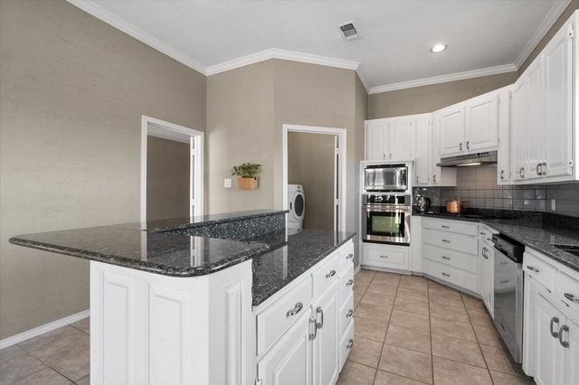 2308 Wild Turkey Trail, Arlington, TX 76016