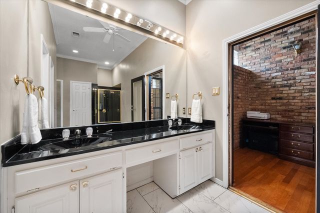 2308 Wild Turkey Trail, Arlington, TX 76016